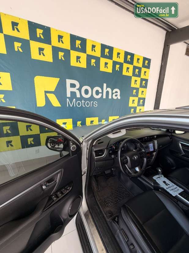 Toyota Hilux SW4 SRX 2.8 4x4 TDI Automático Diesel 2021/2021 — foto 10 de 16