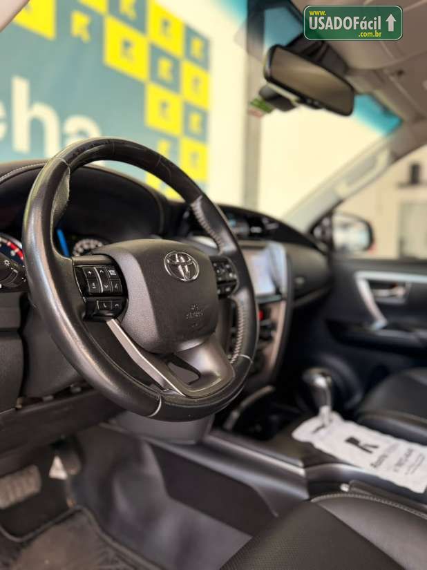 Toyota Hilux SW4 SRX 2.8 4x4 TDI Automático Diesel 2021/2021 — foto 11 de 16