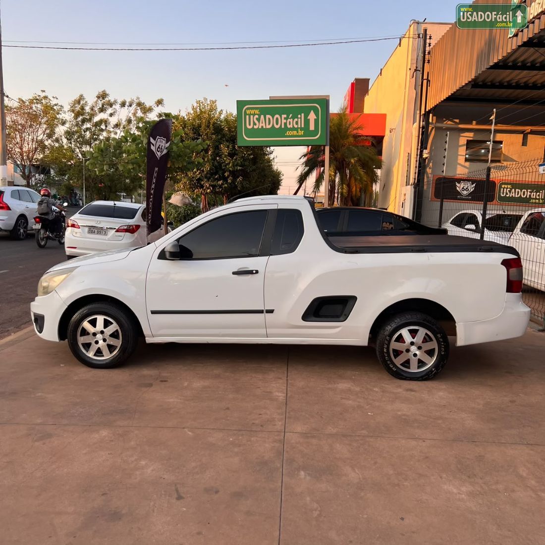 CHEVROLET/GM Montana LS 1.4 EconoFlex 2012/2013 — foto 2 de 12