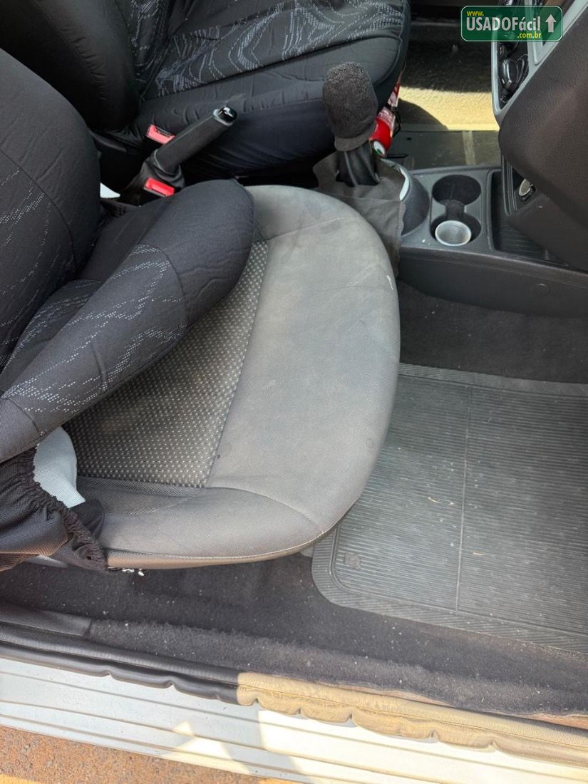 Volkswagen Gol Special 1.0 4P Total Flex 2015/2015 — foto 10 de 11