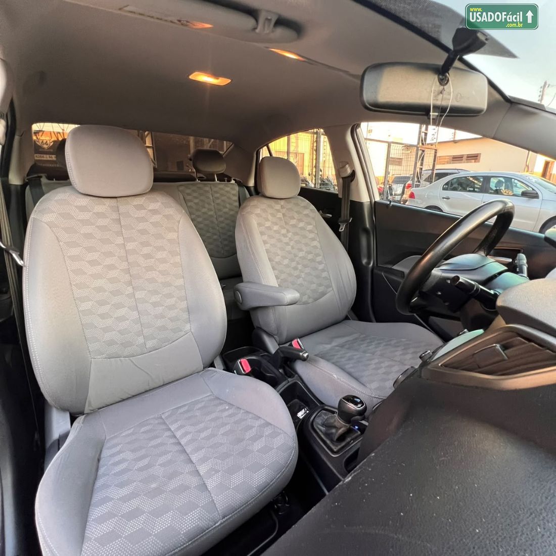Hyundai HB20S Sedan 5 Anos 1.6 Automático Flex 2018/2018 — foto 16 de 17