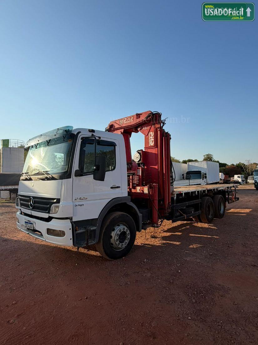 MERCEDES-BENZ ATRON 2729 6x4 MUNCK 45 T MADAL PALFINGER CONTROLE 2014/2014 — foto 3 de 6