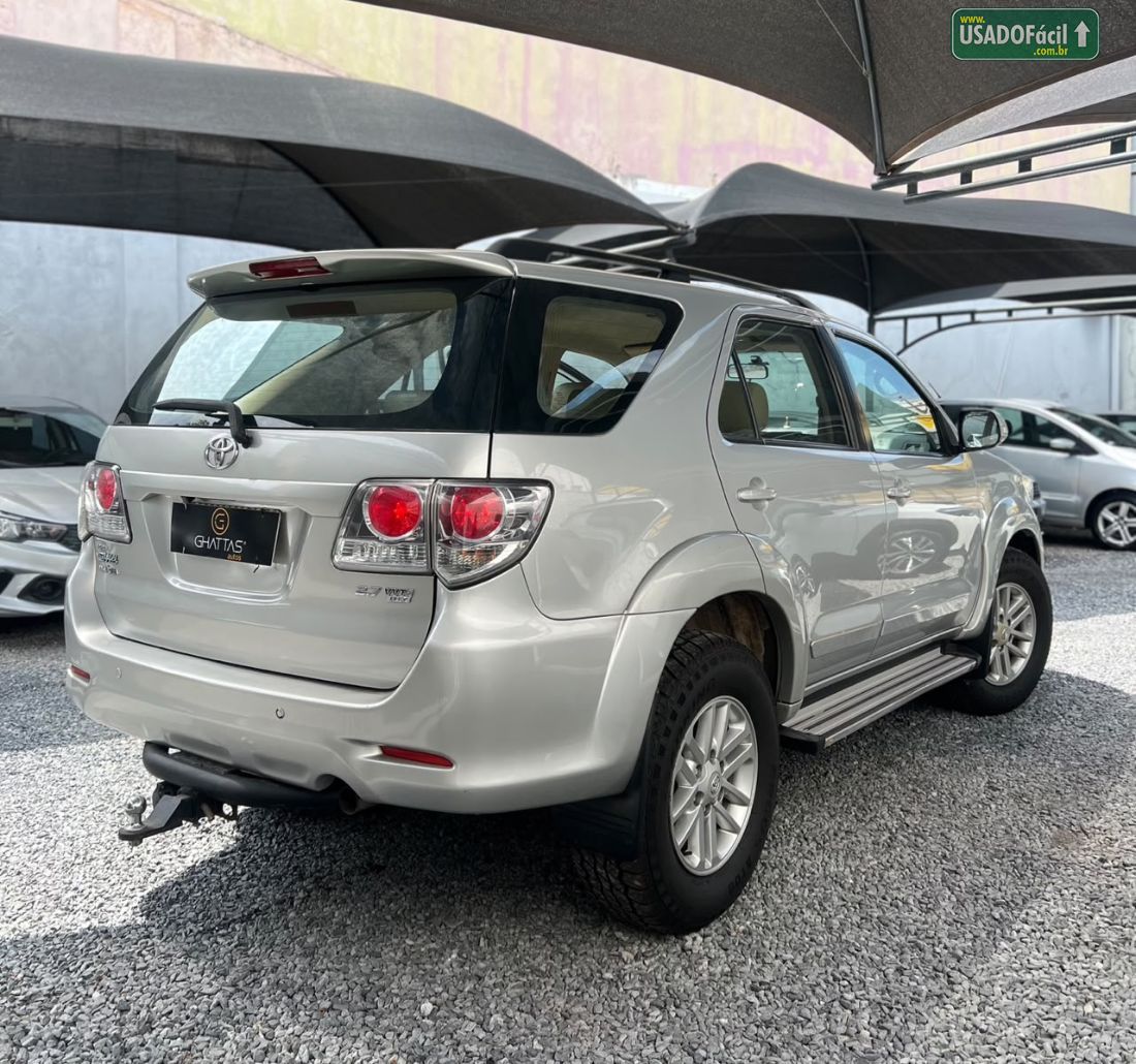 Toyota Hilux SR CD 2.7 4x2 Automático Flex 2012/2012 — foto 6 de 15