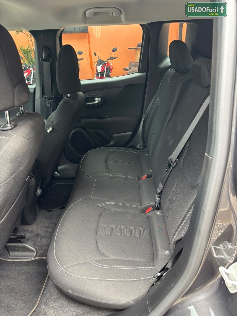Jeep Renegade T270 1.3 Turbo 4x2 Automático Flex 2024/2024 — foto 10 de 13