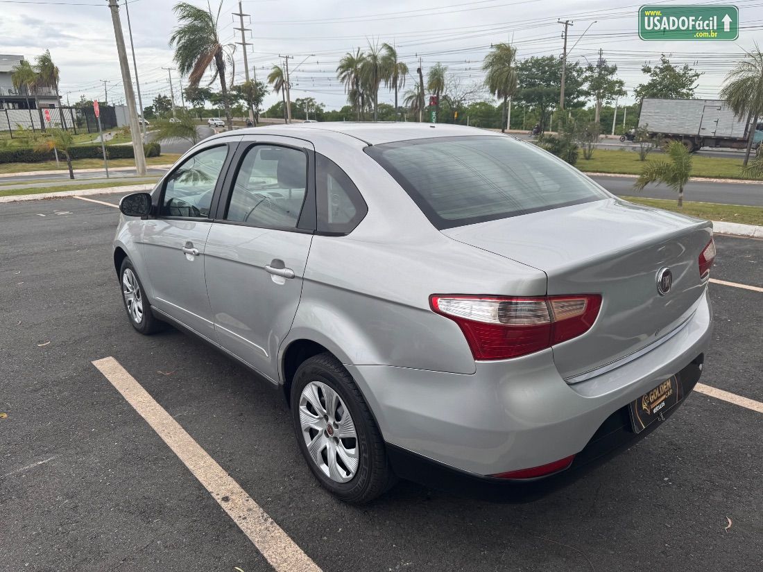 Fiat Grand Siena Attractive 1.4 Evo Fire Flex 2013/2013 — foto 8 de 20
