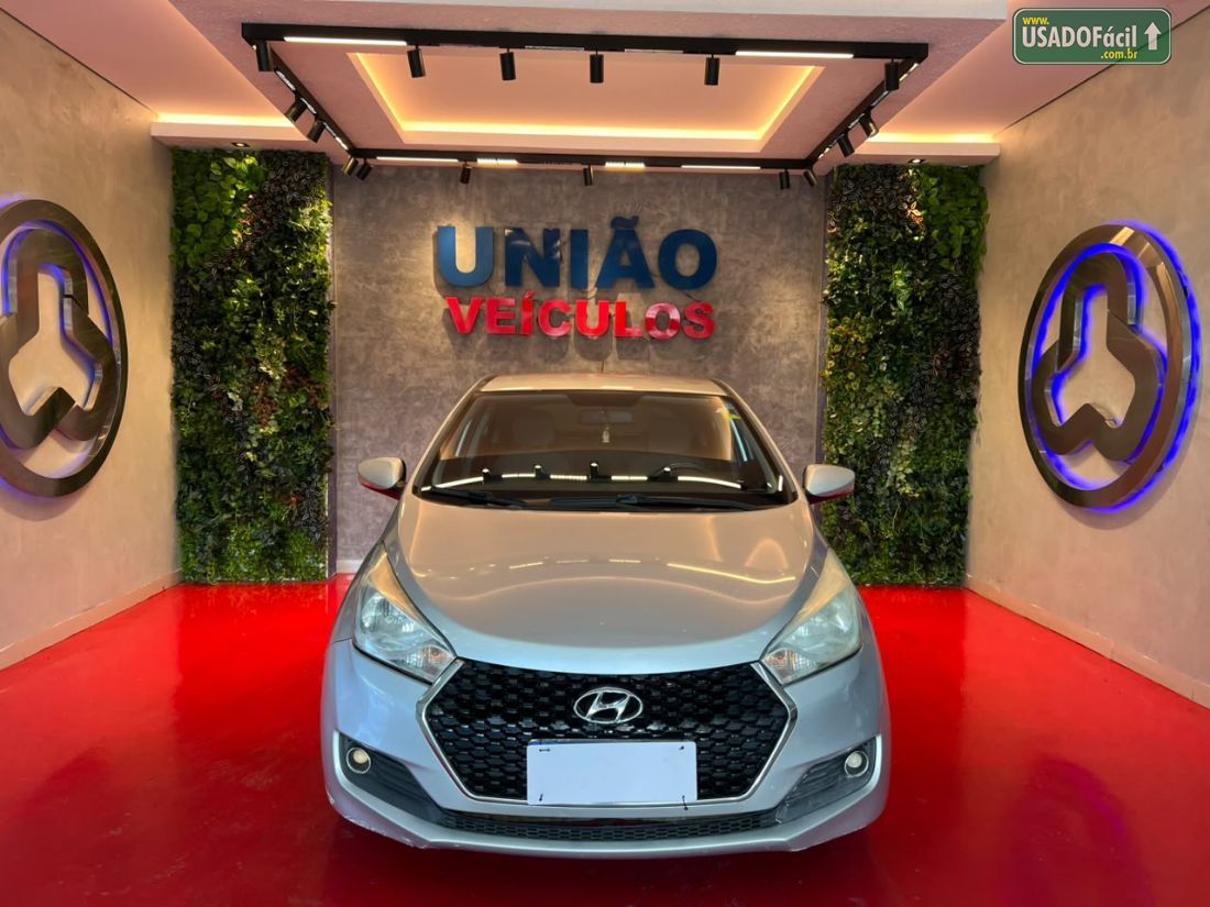 Hyundai HB20 Hatch Premium 1.6 Mecânico Flex 2013/2013 — foto 2 de 11