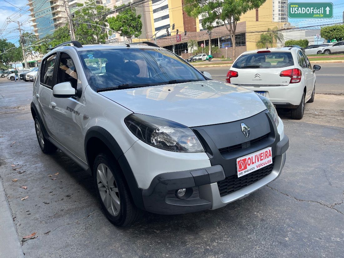 Renault Sandero Stepway 1.6 5P Hi-Power 2013/2014 — foto 2 de 19