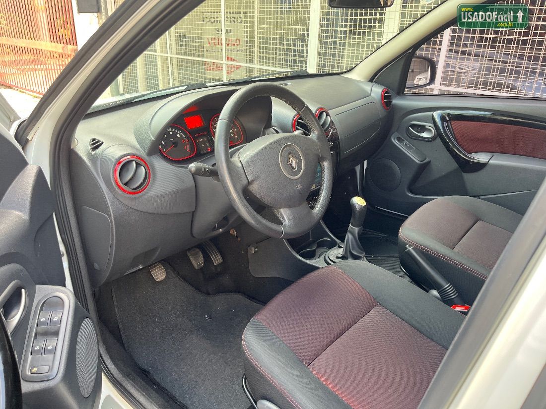 Renault Sandero Stepway 1.6 5P Hi-Power 2013/2014 — foto 8 de 19