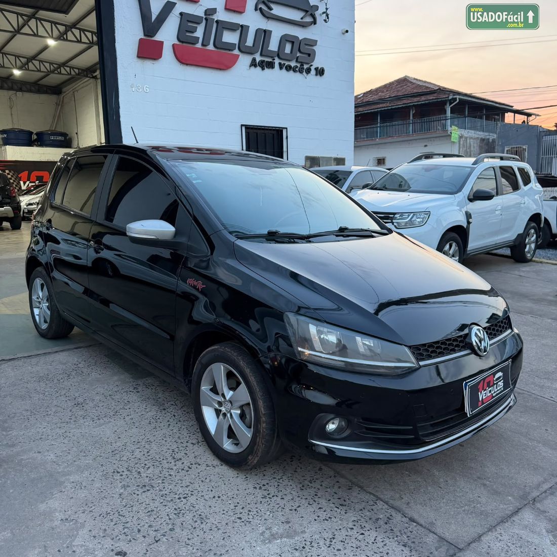 Volkswagen Fox Rock in Rio 1.6 Mi 4P Total Flex 2015/2016 — foto 3 de 9