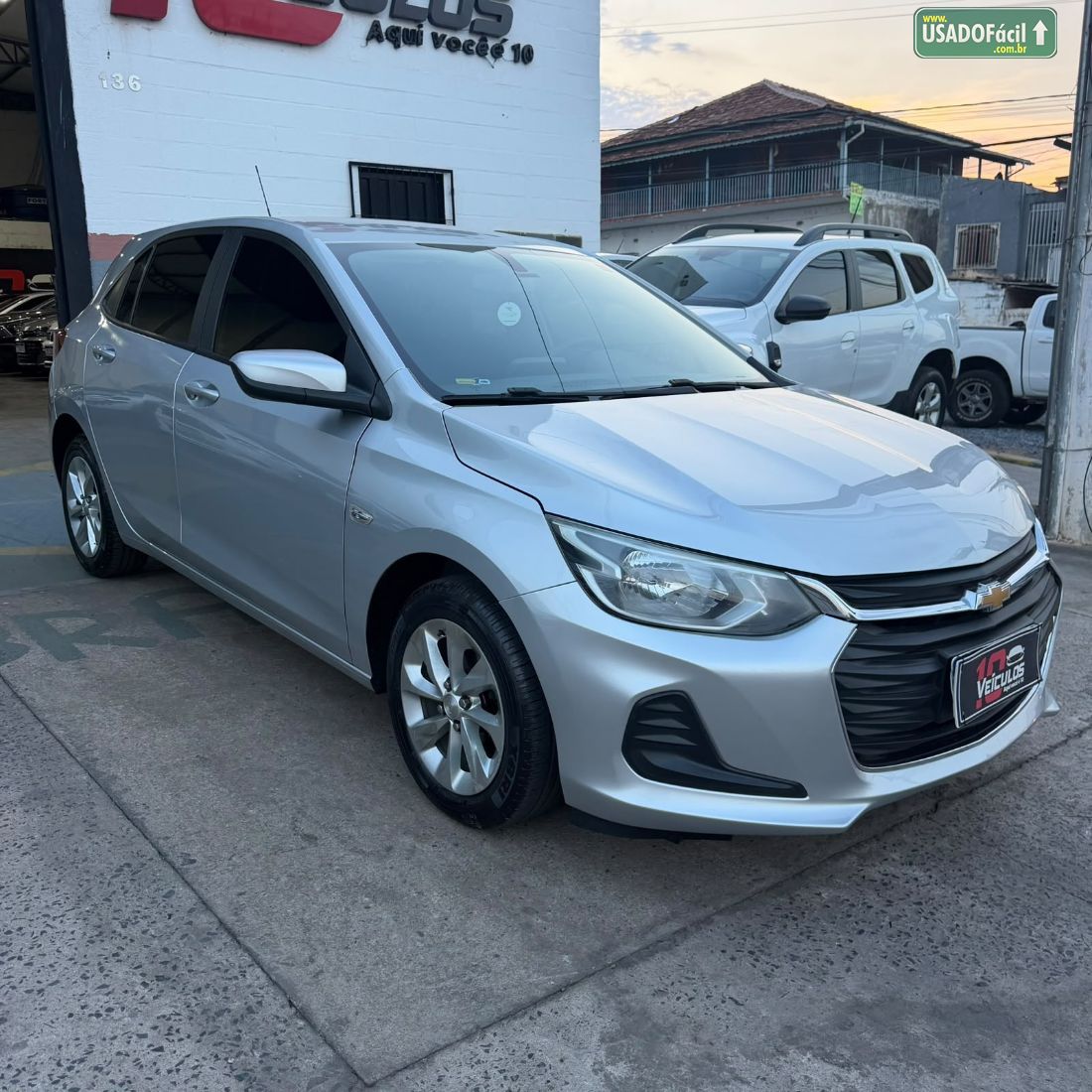 CHEVROLET/GM Onix Hatch LT 1.0 Mecânico Flex 2021/2022 — foto 3 de 9