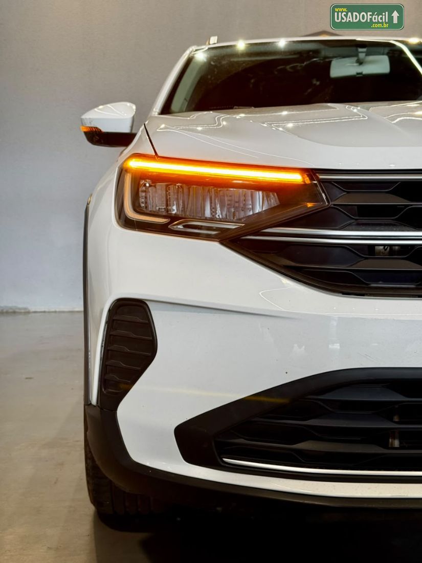 Volkswagen Nivus Comfortline 200 TSI Automático Flex 2022/2023 — foto 11 de 16