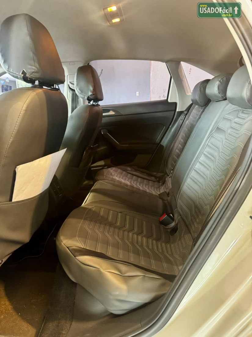 Volkswagen Nivus Comfortline 200 TSI Automático Flex 2022/2023 — foto 8 de 16