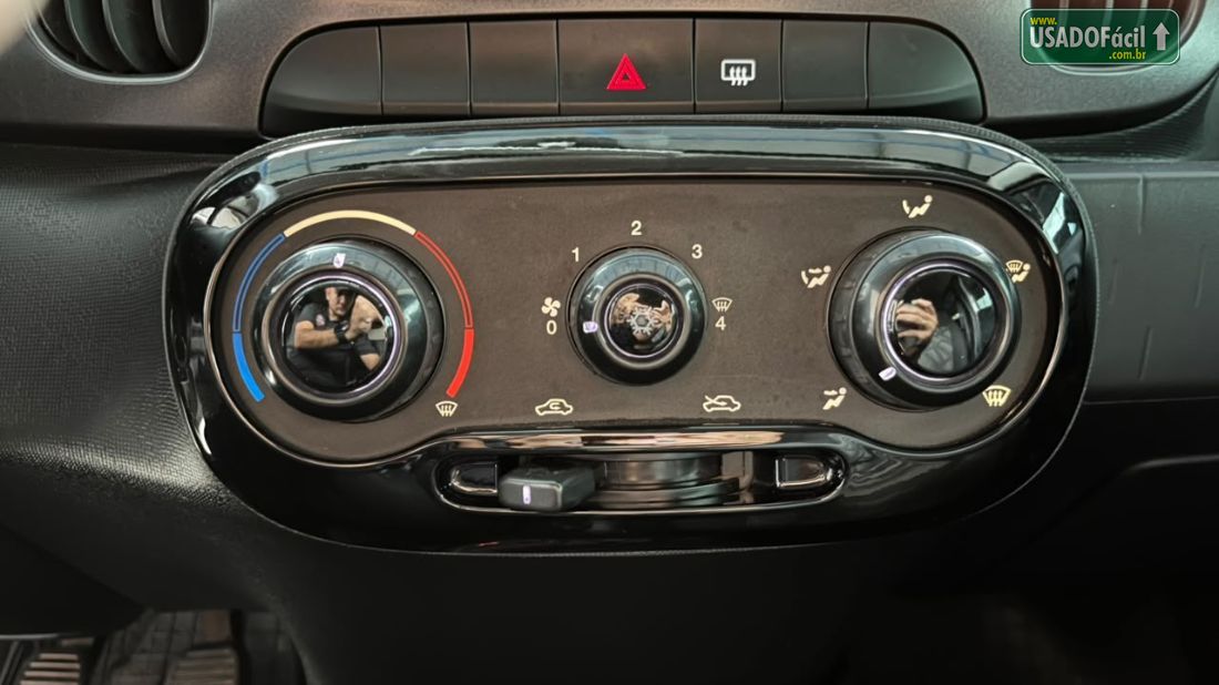 Fiat Mobi Like Flex 2017/2018 — foto 16 de 16