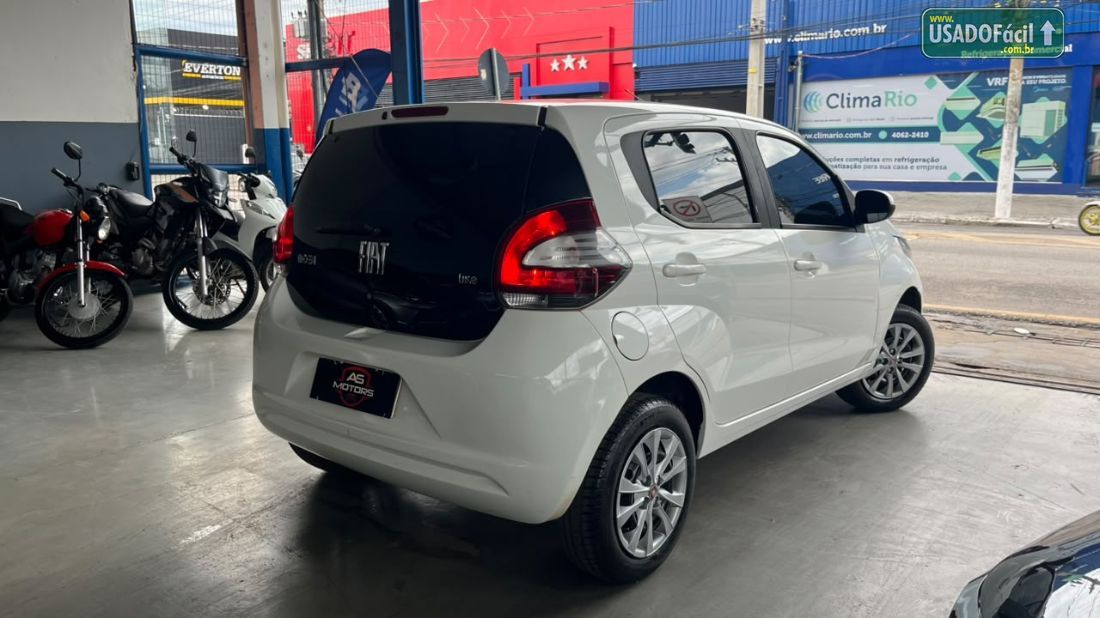 Fiat Mobi Like Flex 2017/2018 — foto 4 de 16