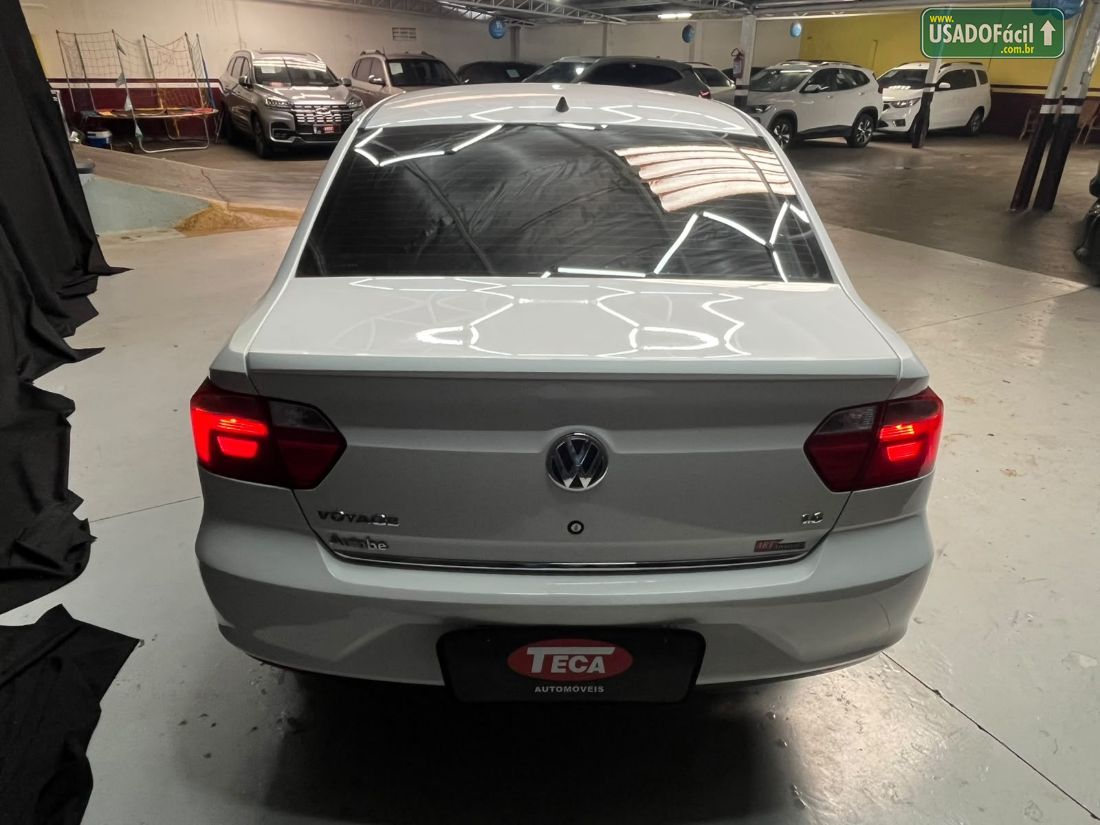 Volkswagen Voyage Comfortline 1.6 Total Flex 2012/2013 — foto 6 de 14