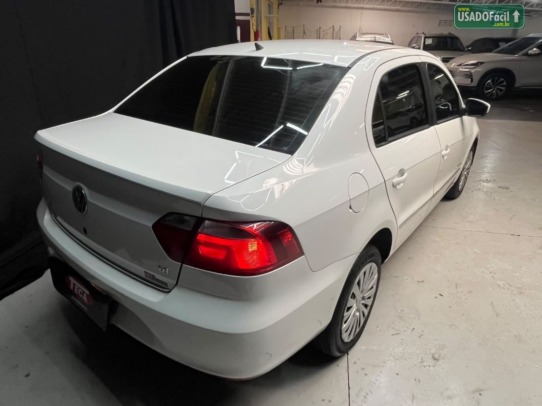 Volkswagen Voyage Comfortline 1.6 Total Flex 2012/2013 — foto 7 de 14