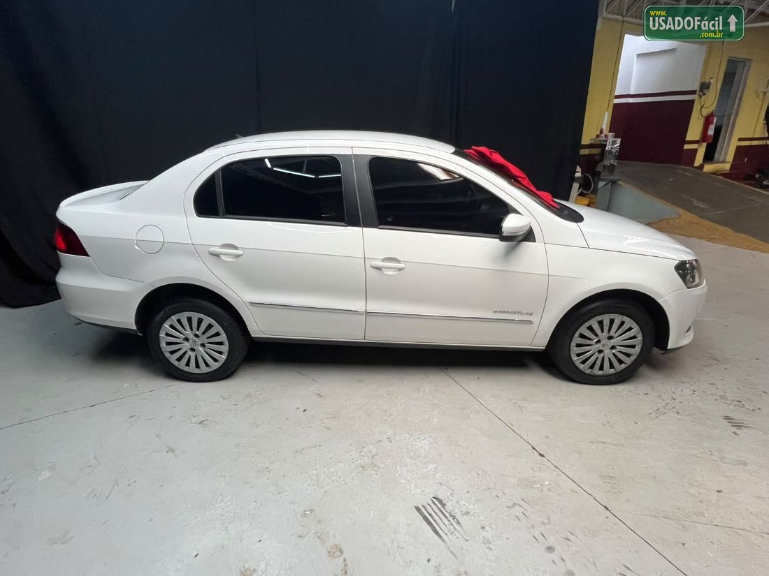 Volkswagen Voyage Comfortline 1.6 Total Flex 2012/2013 — foto 8 de 14