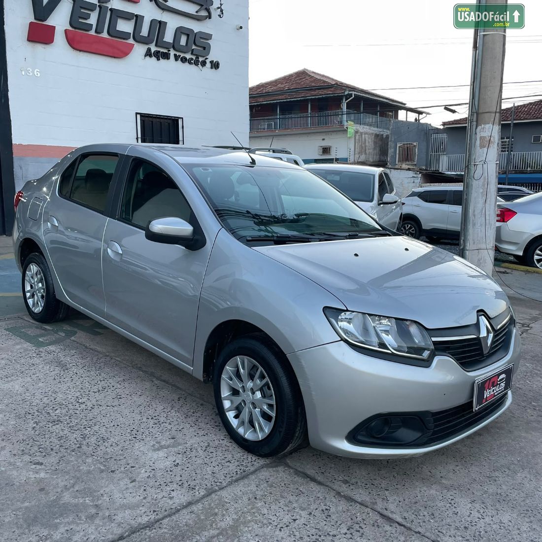 Renault Logan Expression 1.6 Hi-Flex 2014/2015 — foto 3 de 10