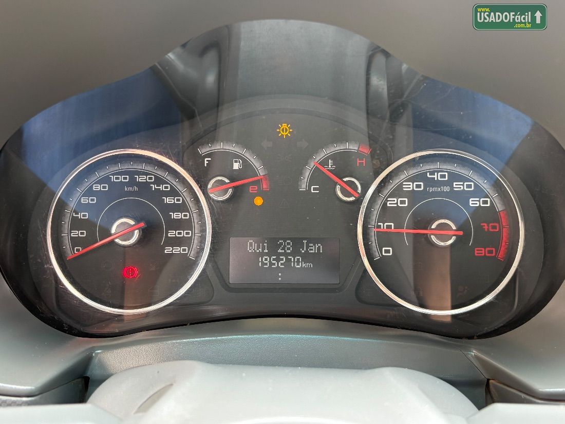 Fiat Palio Attractive 1.0 EVO Fire Flex 5P 2014/2014 — foto 18 de 19