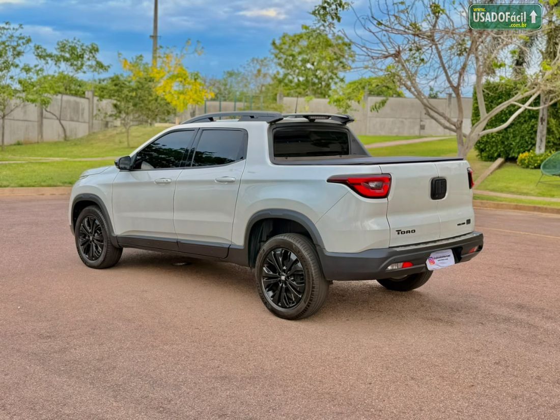 Fiat Toro Volcano 1.3 T270 4x2 Automático Flex 2023/2024 — foto 15 de 17