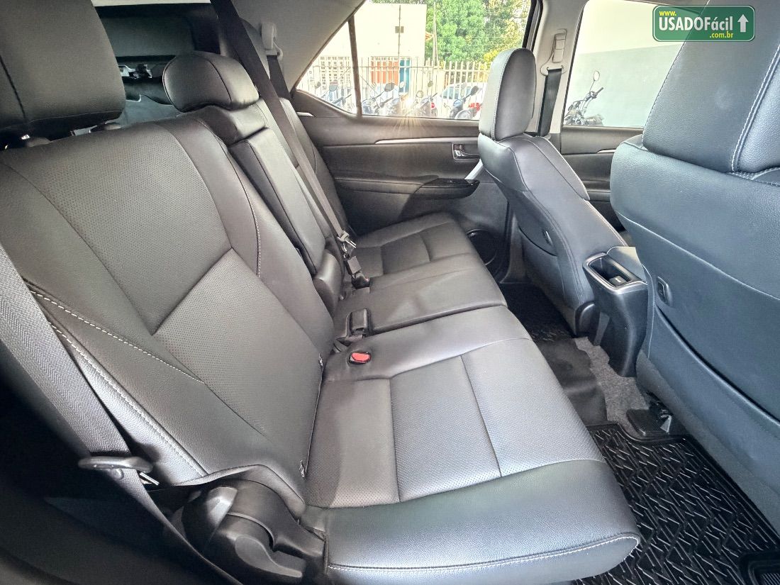Toyota Hilux SW4 SRX Platinum 2.8 4x4 Turbo Automático Diesel 2024/2024 — foto 12 de 17