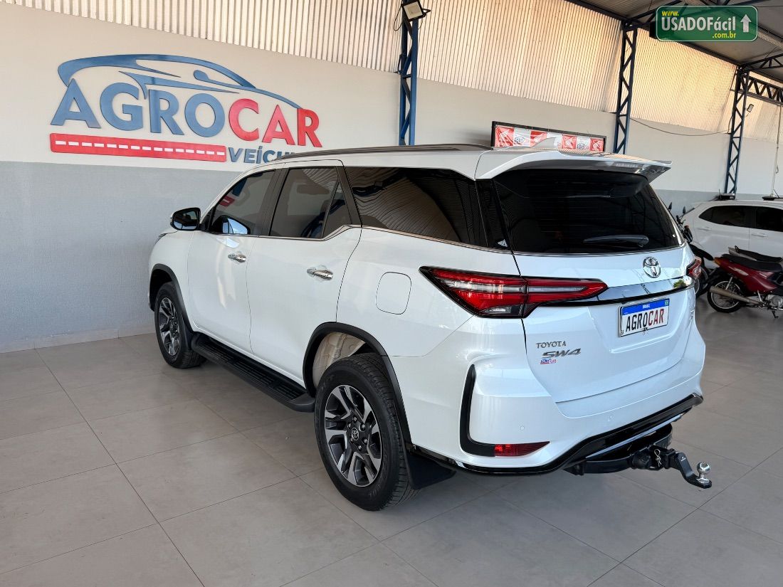 Toyota Hilux SW4 SRX Platinum 2.8 4x4 Turbo Automático Diesel 2024/2024 — foto 7 de 17