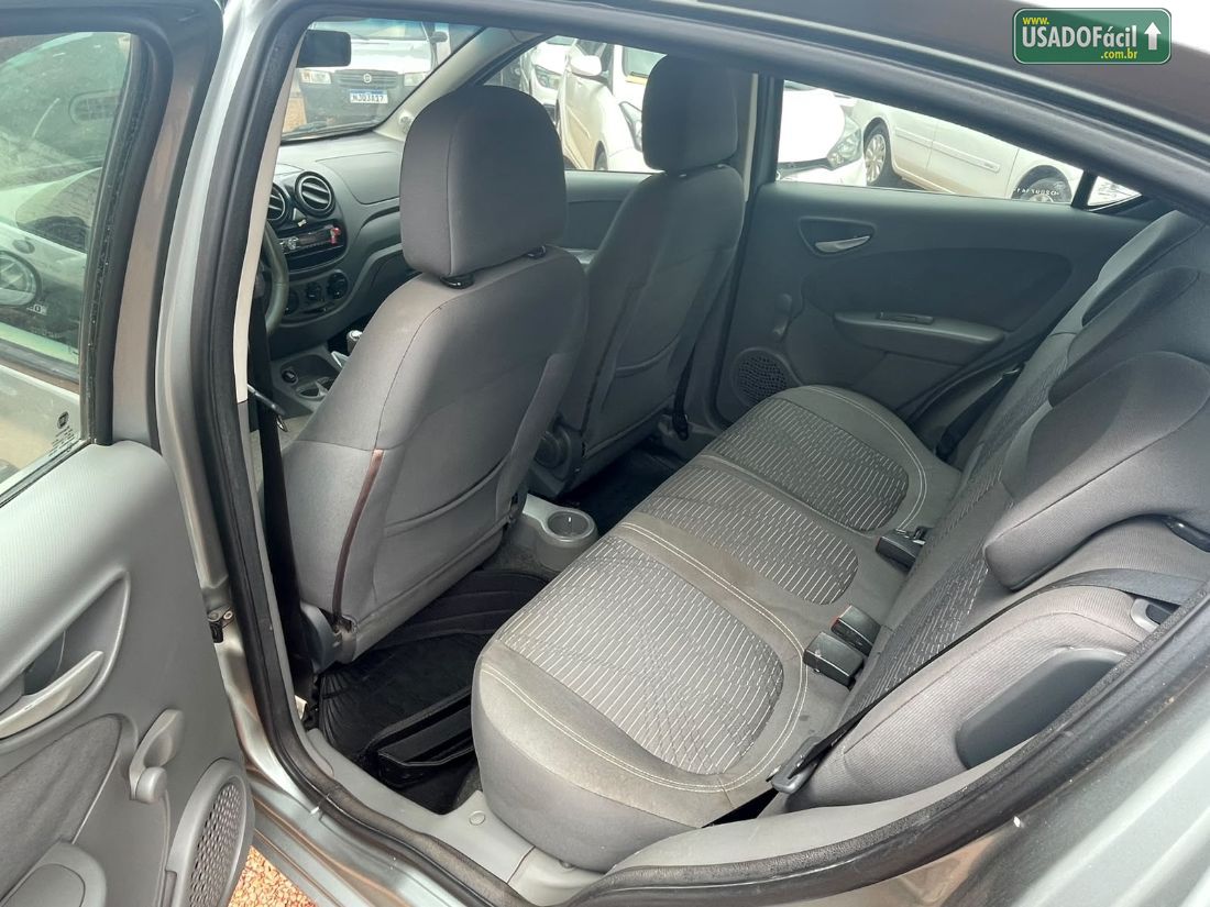 Fiat Palio Attractive 1.4 EVO Fire Flex 5P 2012/2013 — foto 7 de 8