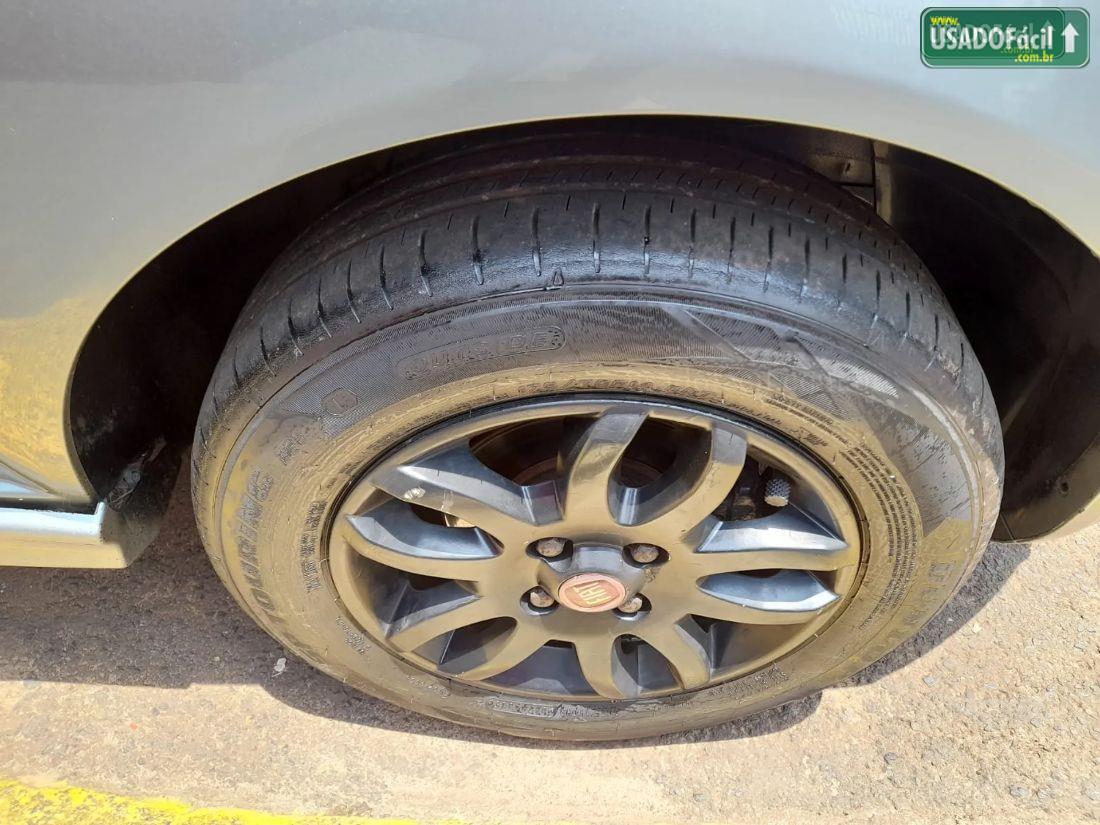 Fiat Palio ELX 1.0 Fire/30 Anos F. Flex 8V 4p 2009/2010 — foto 7 de 11