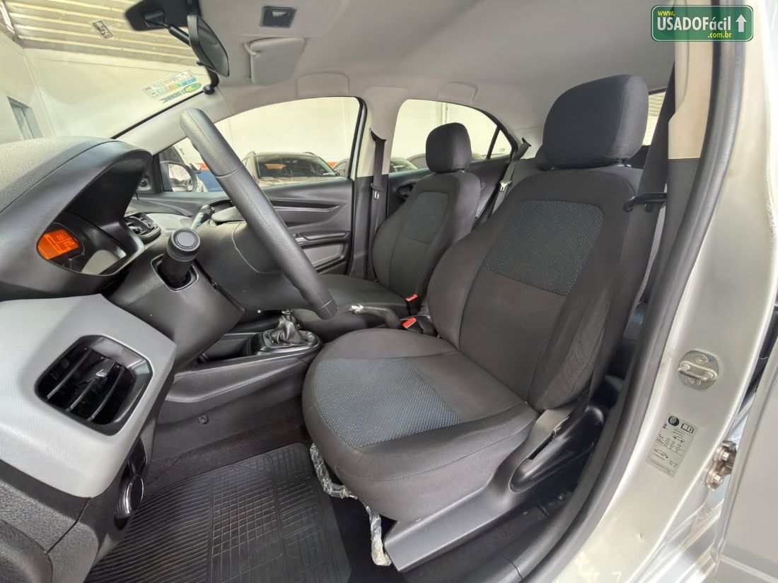 CHEVROLET/GM Onix Joy Hatch 1.0 Mecânico Flex 2017/2018 — foto 13 de 19