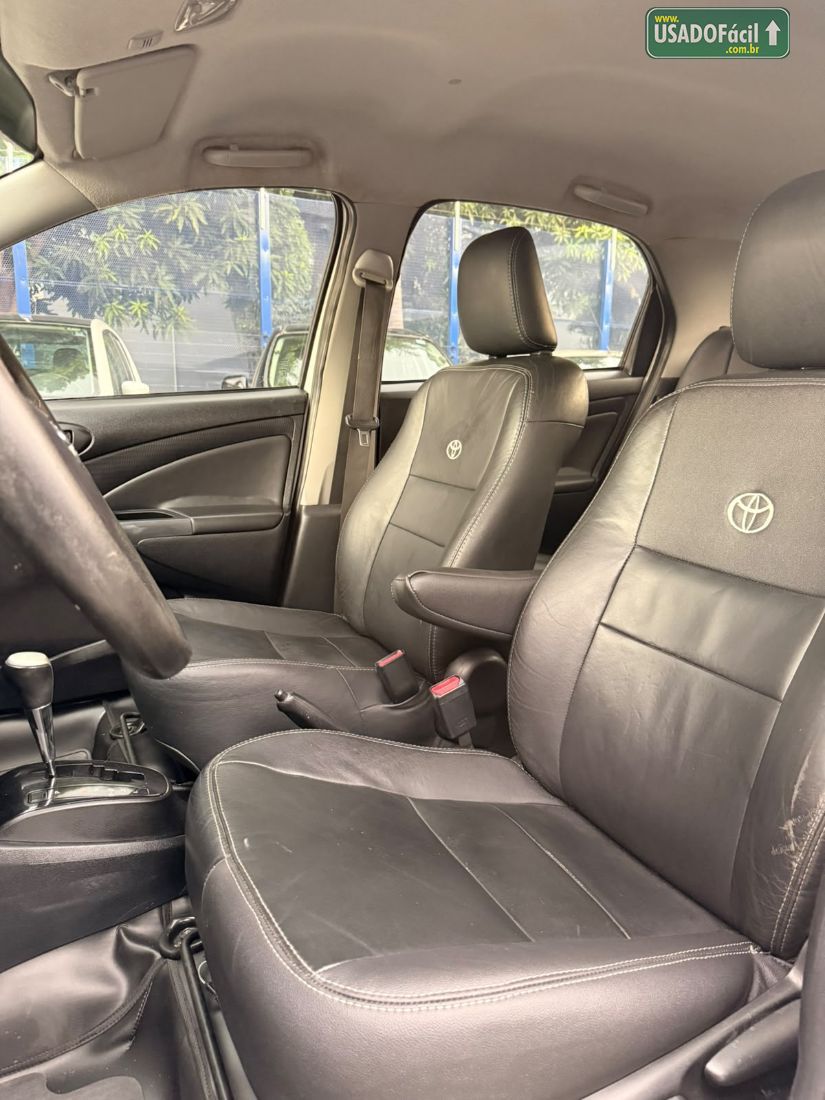 Toyota Etios Sedan XS 1.5 Automático Flex 2017/2018 — foto 9 de 10