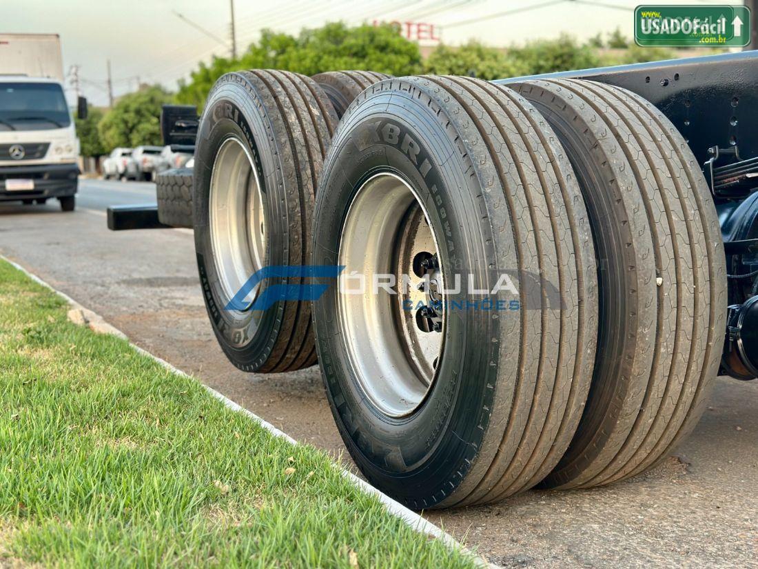 VOLKSWAGEN volks 30-280 Constellation 8x2 2p diesel E5 2020/2020 — foto 10 de 16