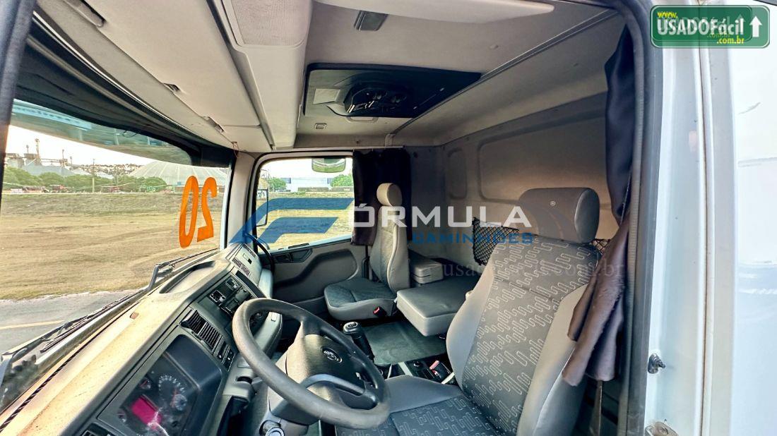 VOLKSWAGEN volks 30-280 Constellation 8x2 2p diesel E5 2020/2020 — foto 13 de 16