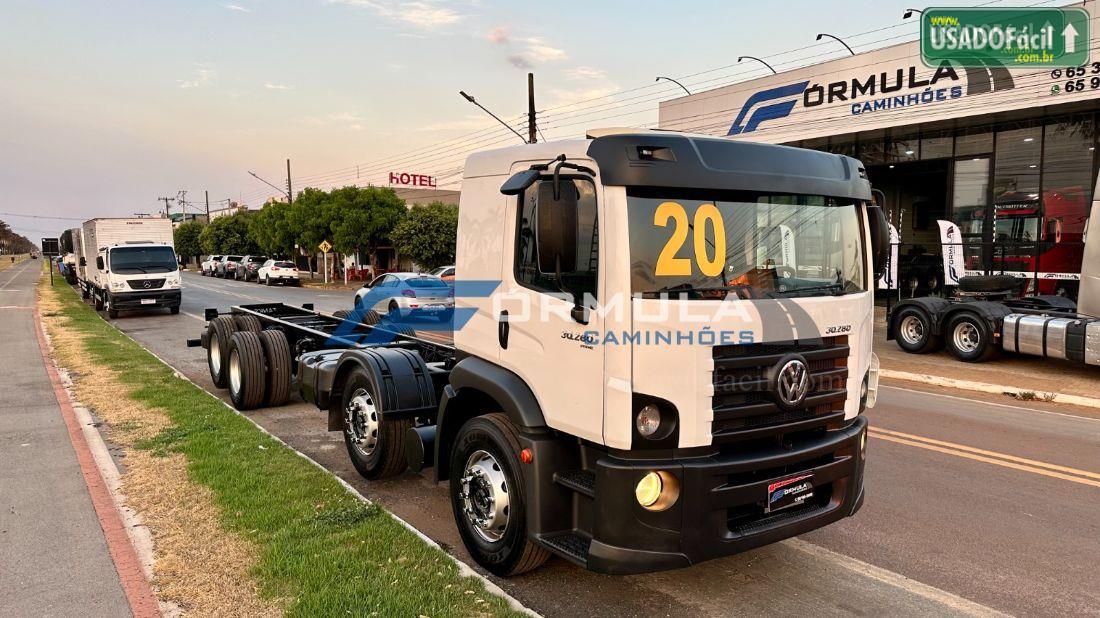 VOLKSWAGEN volks 30-280 Constellation 8x2 2p diesel E5 2020/2020 — foto 2 de 16