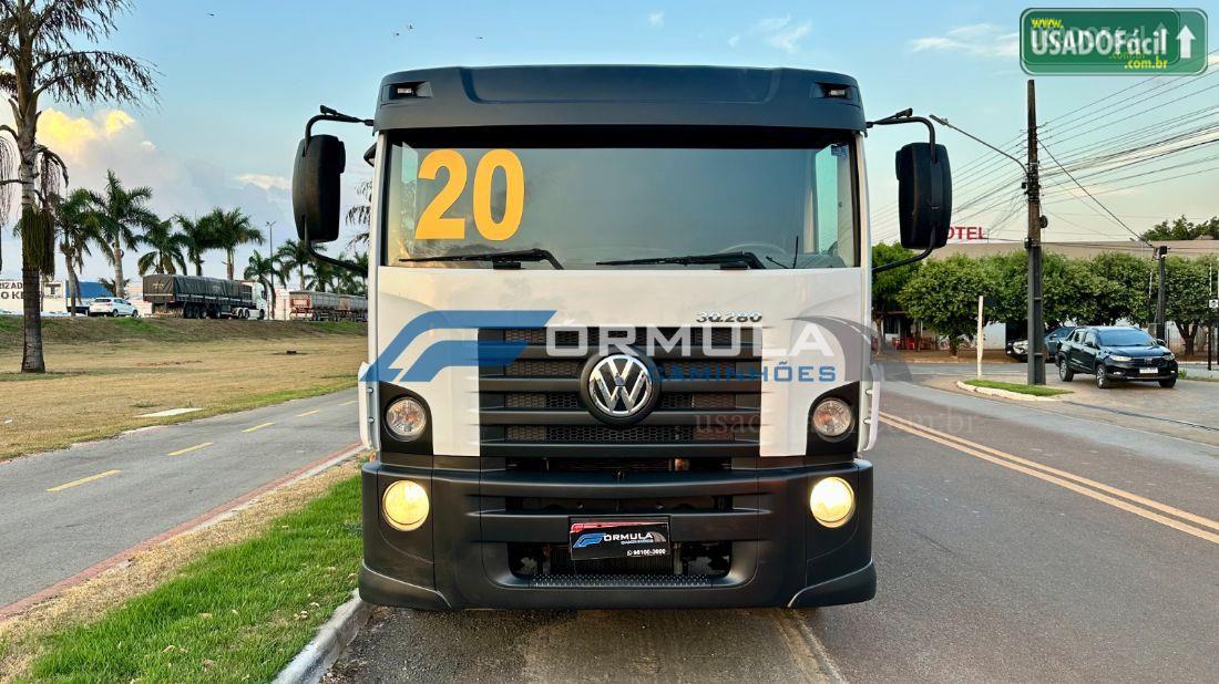 VOLKSWAGEN volks 30-280 Constellation 8x2 2p diesel E5 2020/2020 — foto 3 de 16