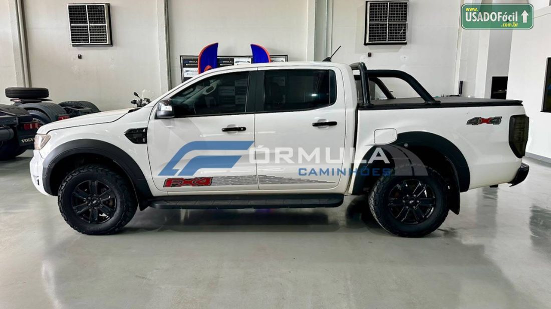 Ford Ranger FX4 CD 3.2 4x4 Automático Diesel 2022/2023 — foto 3 de 14