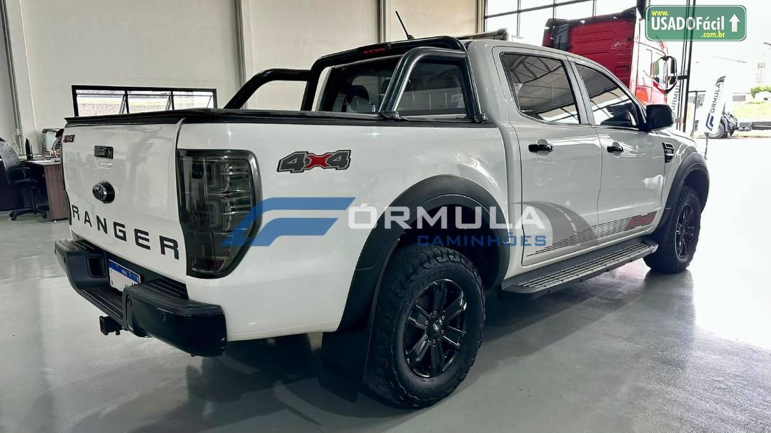 Ford Ranger FX4 CD 3.2 4x4 Automático Diesel 2022/2023 — foto 6 de 14