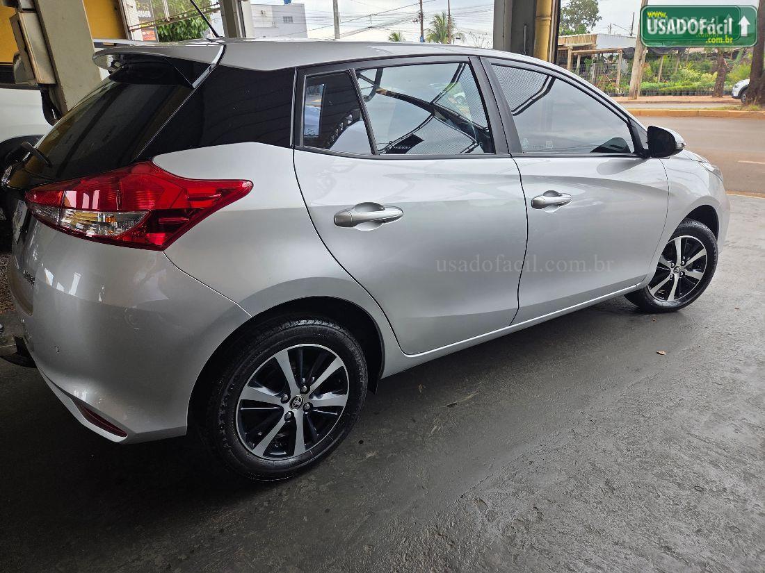 TOYOTA Yaris Hatch XL 1.5 Flx Automático 2022/2023 — foto 2 de 11
