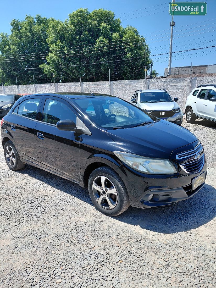 CHEVROLET/GM Onix Hatch LT 1.0 Mecânico Flex 2014/2014 — foto 3 de 15