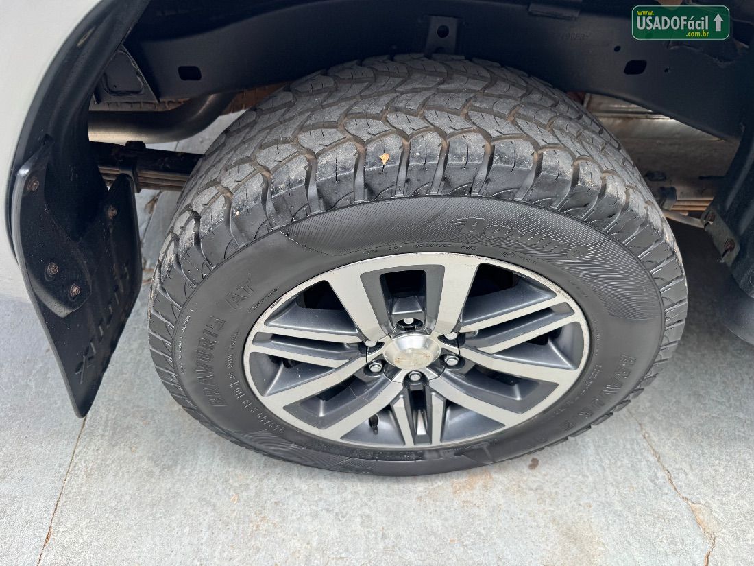 Toyota Hilux SRV CD 2.8 4x4 TDI Automático Diesel 2022/2022 — foto 13 de 22