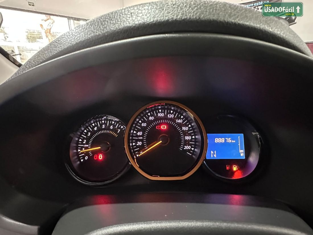 Renault Sandero Stepway 1.6 5P Flex 2018/2019 — foto 11 de 11