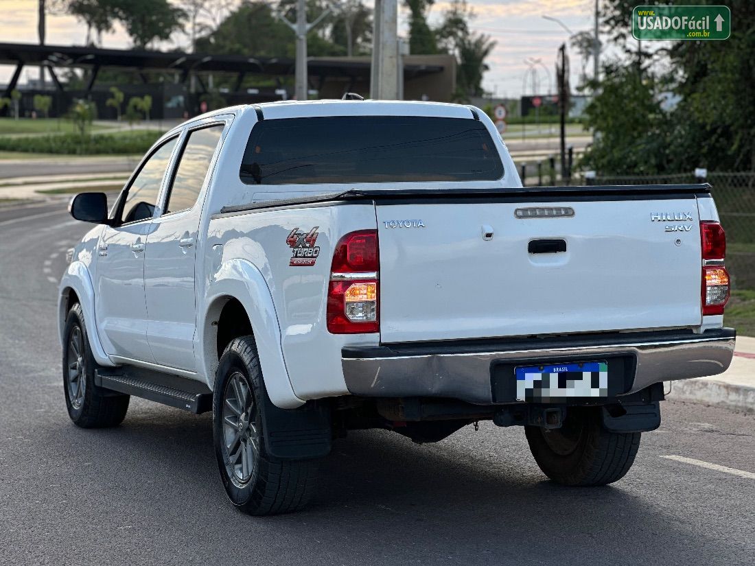 Toyota Hilux SRV CD D4-D 3.0 4x4 TDI Automático Diesel 2013/2014 — foto 6 de 17