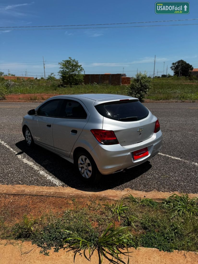CHEVROLET/GM Onix Joy Hatch 1.0 Mecânico Flex 2018/2019 — foto 4 de 10
