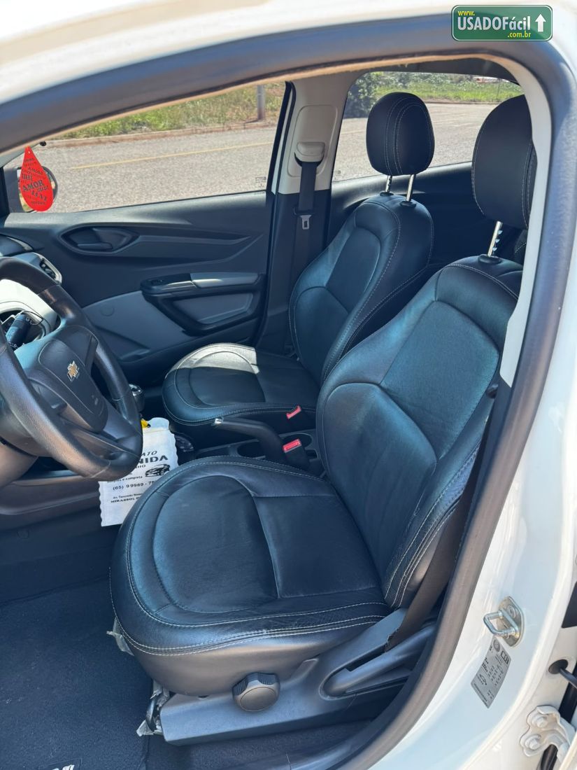 CHEVROLET/GM Onix Hatch LS 1.0 Mecânico Flex 2016/2016 — foto 8 de 11