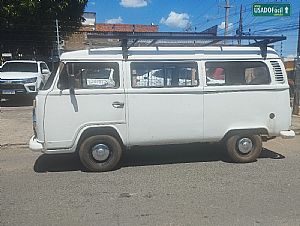 VOLKSWAGEN Kombi Escolar 1.4 Mi Total Flex