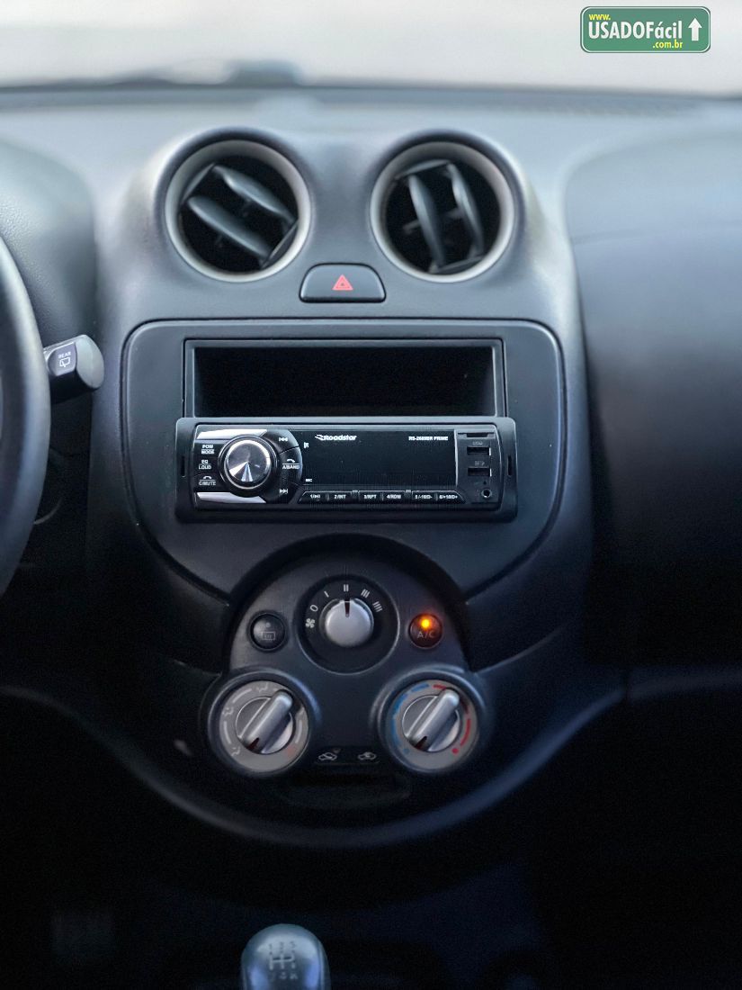 Nissan March S 1.0 5P Flex Fuel 2012/2013 — foto 12 de 15