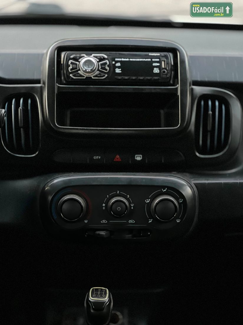 Fiat Mobi Drive Flex 2017/2018 — foto 11 de 13