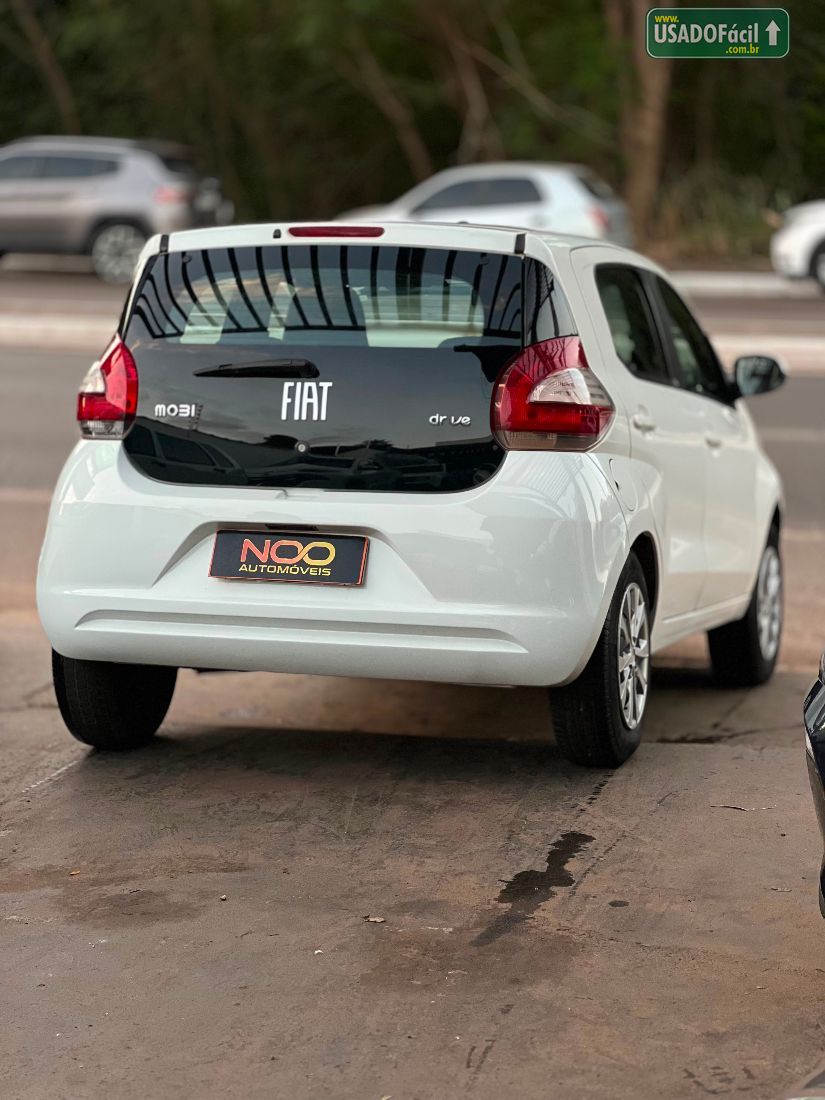 Fiat Mobi Drive Flex 2017/2018 — foto 4 de 13