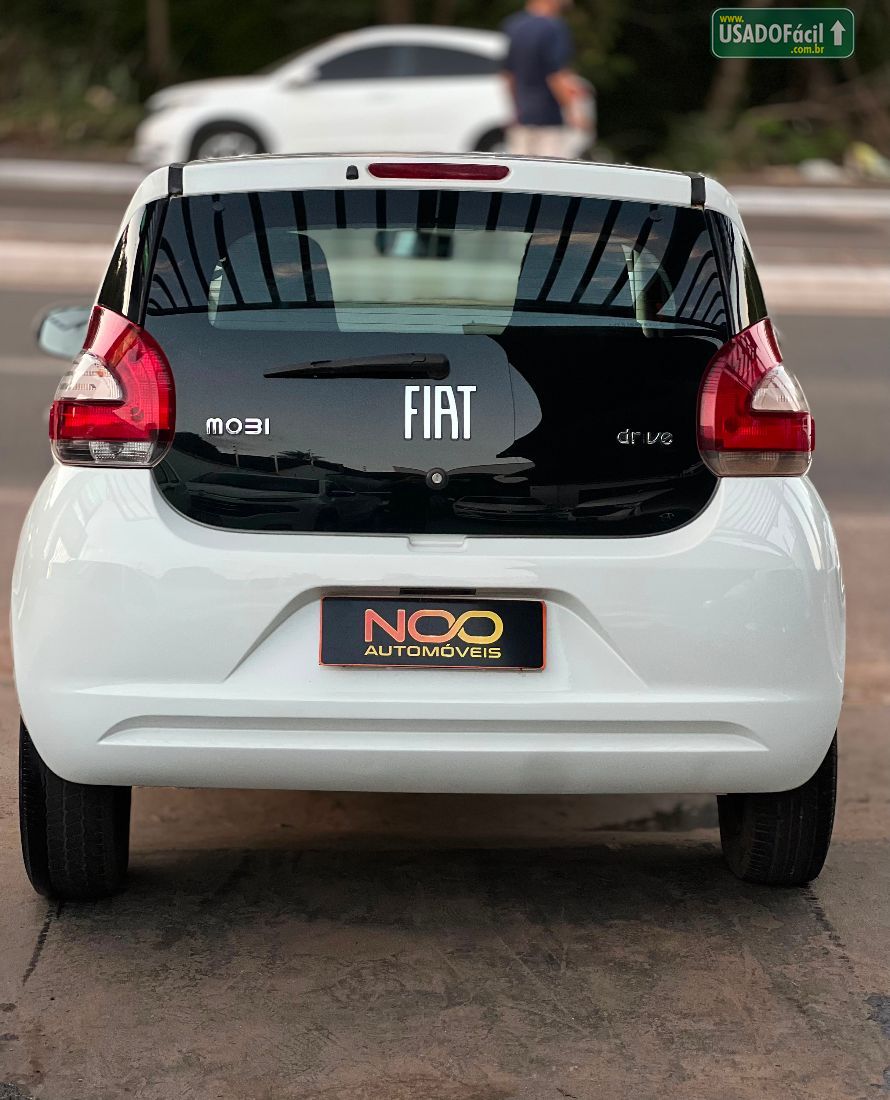 Fiat Mobi Drive Flex 2017/2018 — foto 5 de 13