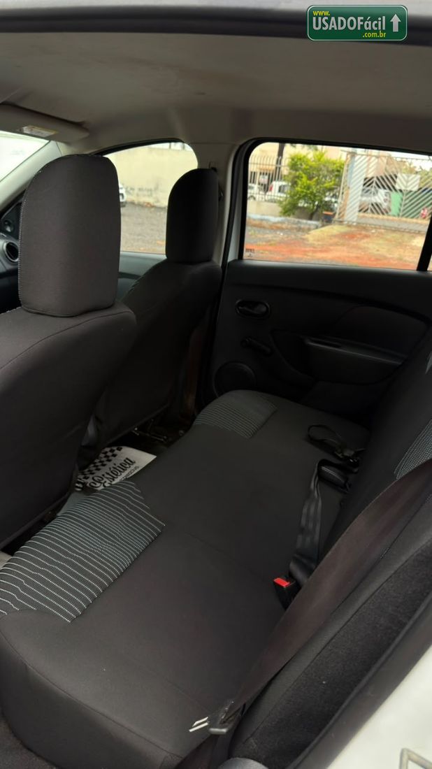 Renault Sandero Authentique 1.0 Flex 5P 2017/2018 — foto 8 de 11