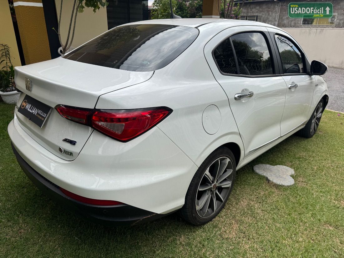 Fiat Cronos Precision 1.8 Automático Flex 2019/2020 — foto 17 de 26